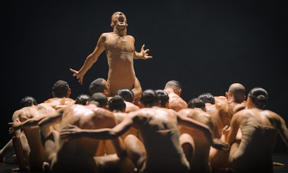 Soul-Chain-tanzmainz-Ensemble-c-Andreas-Etter